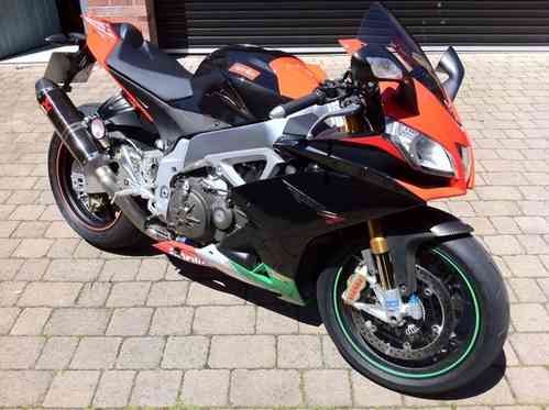rim tapes fitted to a aprilia rsv4